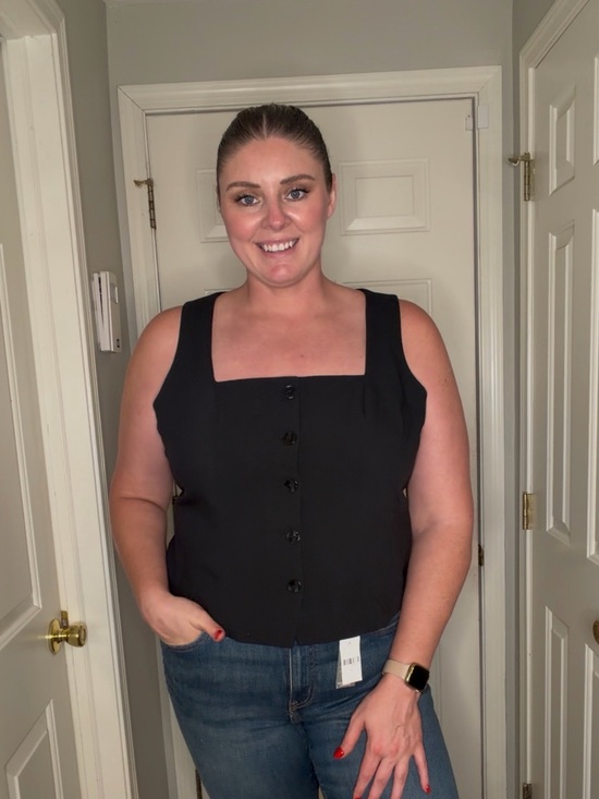 Abercrombie & Fitch Tops - Abercrombie & Fitch Black Square-Neck Button Front Crop Top